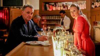 Vorstadtweiber (5/10): Staffel 2
