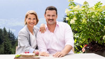 2 in Tirol: Heimat grenzenlos entdecken: Humorvolle Entdeckungstour