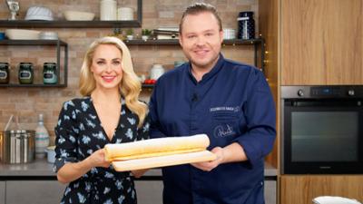 Biskuitroulade mit Marillenmarmelade: Silvia kocht