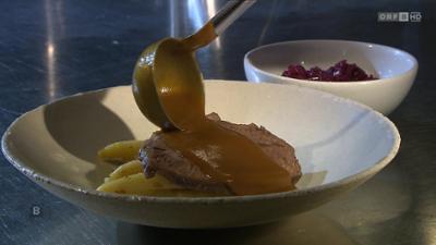 Dritter Gang: Geschmortes Schulterscherzel: ORF Burgenland Weihnachtsmenü