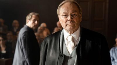 Ferdinand von Schirach - Feinde (1/2): Das Geständnis: Zweiteiliges Justiz-Drama
