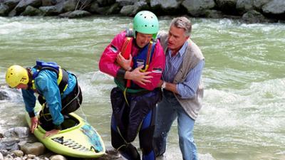 Schlosshotel Orth (6/13): Wilde Wasser: Staffel 3