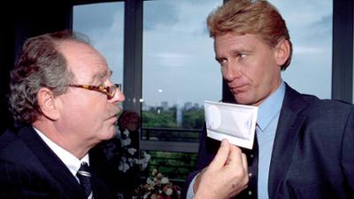 Das Mädchen aus der Torte: Komödie