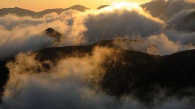 Die Nockberge - Land zwischen Himmel und Erde: Universum