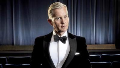 Max Raabe - Chanson trifft Pop: Ein Abend wie aus der Zeit gefallen