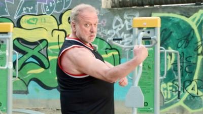 Schlank und fit mit Reinhard Nowak: Kampf ums Sixpack