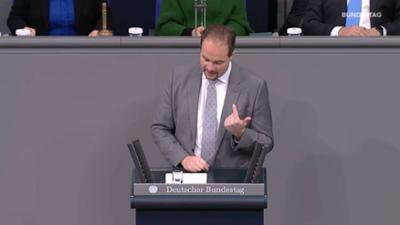 phoenix parlament: Nebenwirkungen von COVID-19-Impfungen