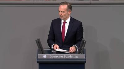 phoenix parlament: Alice Weidel in der Generaldebatte
