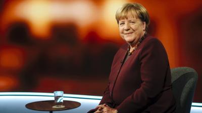 phoenix persönlich: Bundeskanzlerin a.D. Angela Merkel Interview