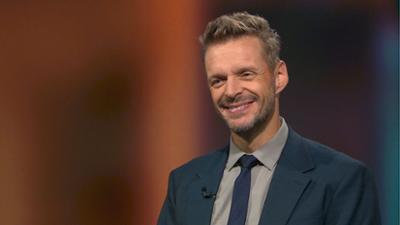 phoenix persönlich: Kabarettist Florian Schroeder
