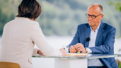 phoenix plus: ZDF-Sommerinterview mit Friedrich Merz