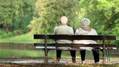 phoenix plus: Streit um die Rente