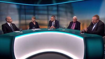 phoenix runde: Der Fall Maaßen - Verfassungsschutz unter Druck