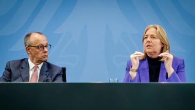 phoenix runde: Merz und die Renten-Revolte - Koalition in Gefahr?