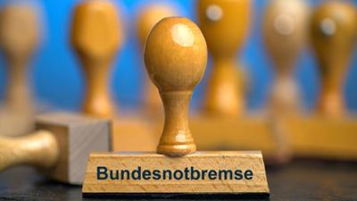 phoenix runde: Bundesnotbremse: Wirksames Mittel gegen die dritte Welle?