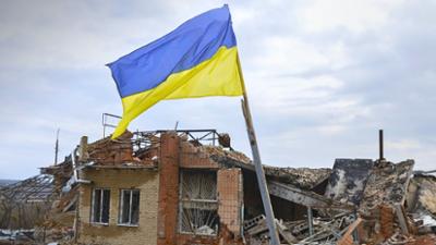 phoenix runde: Vier Jahre Krieg in der Ukraine - Kein Frieden in Sicht?