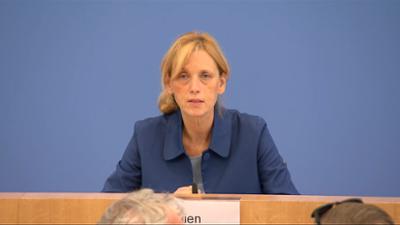 phoenix vor ort: Prien zum Kinder- und Jugendschutz im Netz
