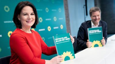 phoenix vor ort: Grünen-Wahlprogramm: "Vitaminspritze für dieses Land"