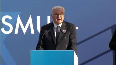 phoenix vor ort: Steinmeier und Spitzenpolitiker bei Kundgebung in Berlin