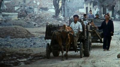 Vietnam: (8/9) · Respektlose Treue