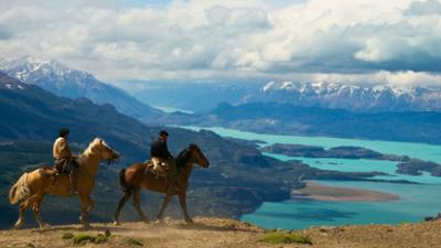 Wildes Patagonien: · Im Schatten der Anden Wildes Patagonien: · Im Schatten der Anden