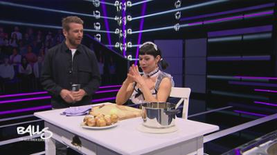 Balls - für Geld mache ich alles: Der lebende Hot Dog & die heiße Hausfrau