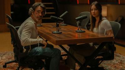 Based on a True Story - Sprich oder stirb!: Staffel 2 Folge 8 Der Gast der Woche