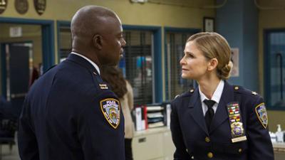 Brooklyn Nine-Nine: Wenn Sie hier sind, wer bewacht dann die Hölle?