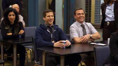 Brooklyn Nine-Nine: Entweder er ist Dealer oder sein Innenarchitekt heißt Nicolas Cage