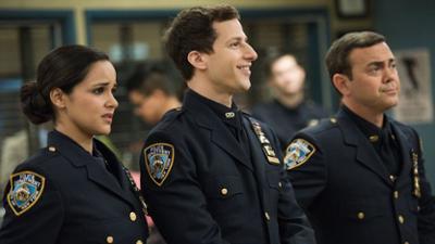 Brooklyn Nine-Nine: Staffel 3 Folge 2 Aus dem Buch der vielen Nippel