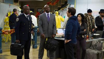 Brooklyn Nine-Nine: Bis demnächst, Boss Flaschengeist