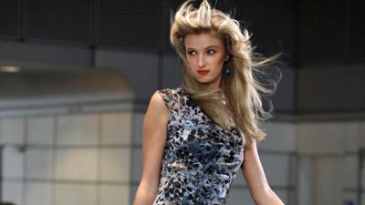 Germany's Next Topmodel: Shooting auf dem Kofferlaufband