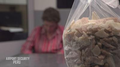 Airport Security: Peru: Staffel 3 Folge 6 Drugs and Dominoes