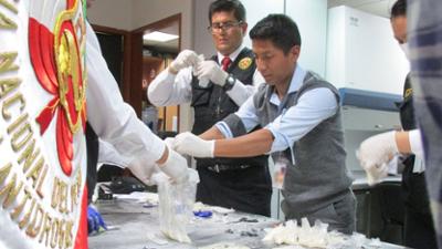 Airport Security: Peru: Staffel 3 Folge 10 Cocaine and Betrayal