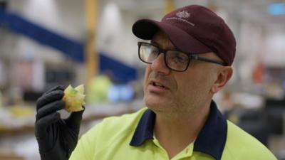 Border Patrol Australia: Staffel 17 Folge 19 Der renitente Vielflieger