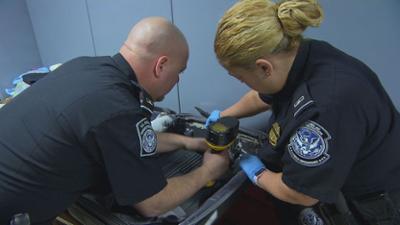 Border Patrol USA - Einsatz an der Grenze: Staffel 2 Folge 20 Knapp bei Kasse