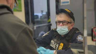 Border Patrol USA - Einsatz an der Grenze: Staffel 3 Folge 10 Das Faksimile