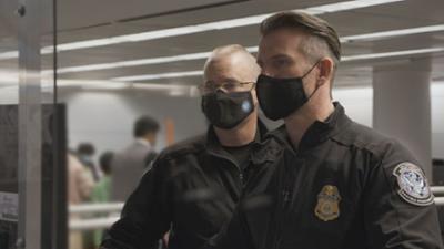 Border Patrol USA - Einsatz an der Grenze: Staffel 3 Folge 16 Der Gucci- & Versace Fake