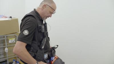 Gauner vs. Kaufhaus-Cops: Staffel 5 Folge 4 Ein vornehmer Dieb