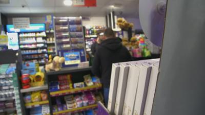 Gauner vs. Kaufhaus-Cops: Staffel 3 Folge 8 Eskalation im Einkaufszentrum