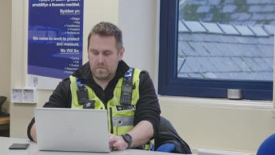 Gauner vs. Kaufhaus-Cops: Staffel 3 Folge 15 Metalldiebe