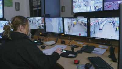 Gauner vs. Kaufhaus-Cops: Staffel 4 Folge 8 Die Heldin im Laden