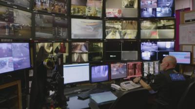 Gauner vs. Kaufhaus-Cops: Staffel 4 Folge 14 Die Spur der Diebe