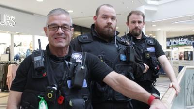 Gauner vs. Kaufhaus-Cops: Vereitelte Pläne und verborgenen Taschen