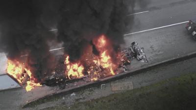 Highway Heroes Canada: Staffel 13 Folge 13 Gerammt und entflammt