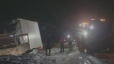 Highway Heroes Norway: Staffel 5 Folge 7 Chaotische Nacht Highway Heroes Norway: Staffel 5 Folge 7 Chaotische Nacht