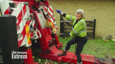 LKW-Bergung extrem: Staffel 5 Folge 3 Kabelbrand und Katzenjammer