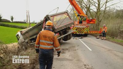 LKW-Bergung extrem: Staffel 3 Folge 16 Pannenhelfer leben gefährlich