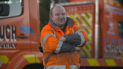 LKW-Bergung extrem: Staffel 5 Folge 15 Crash im Wohngebiet