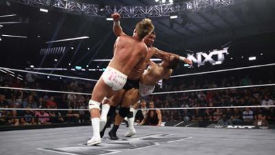 NXT: Knallharte Tag Team Action mit den NXT Champions